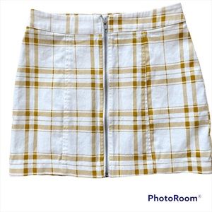 H&M PLAID MICRO MINI SKIRT YELLOW WHITE ZIP FRONT SIZE SMALL DENIM